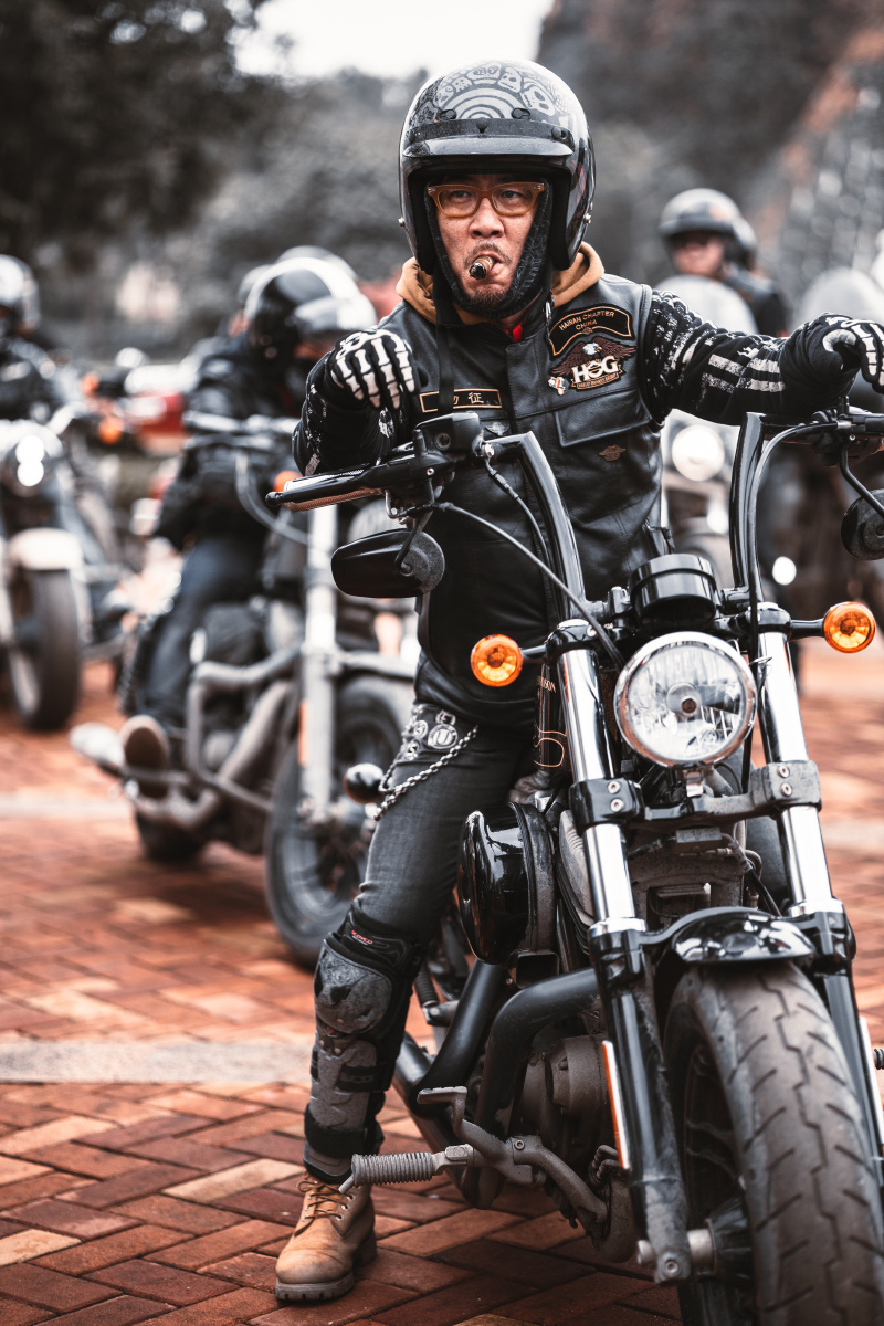 哈雷摩托机车文化和雪茄文化交流碰撞在一起～ - 微单不