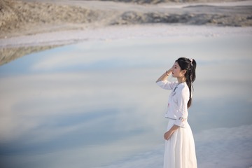001