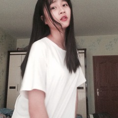 1758786