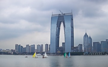 《东方之门》顾春军13004589796