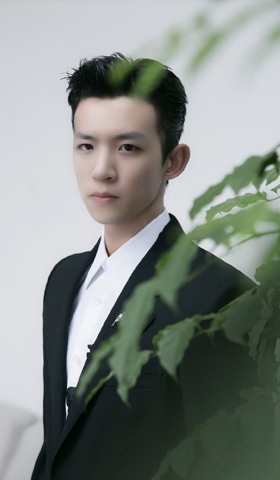 纳兰邢锋 - 图虫