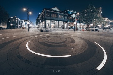 496643