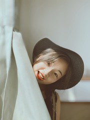 001