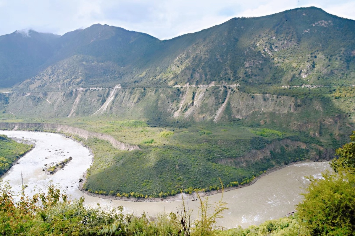 雅鲁藏布大峡谷大拐弯