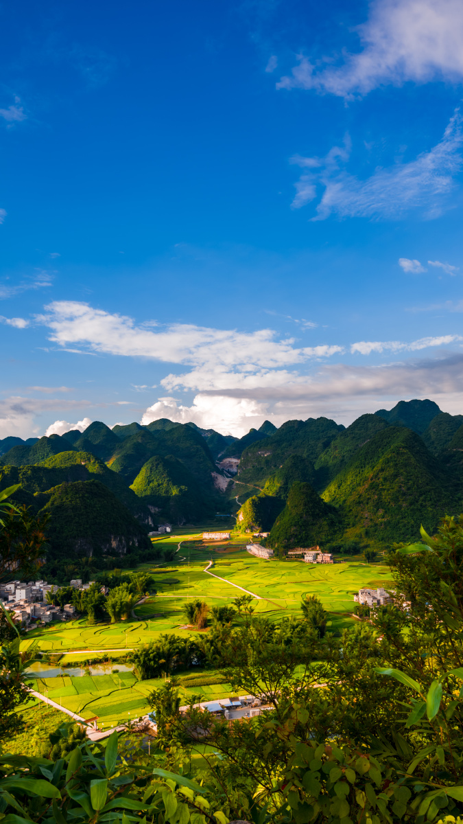 醉美是家乡广西东兰桂西北小县城世界长寿金三角这里有蓝蓝的天清澈的