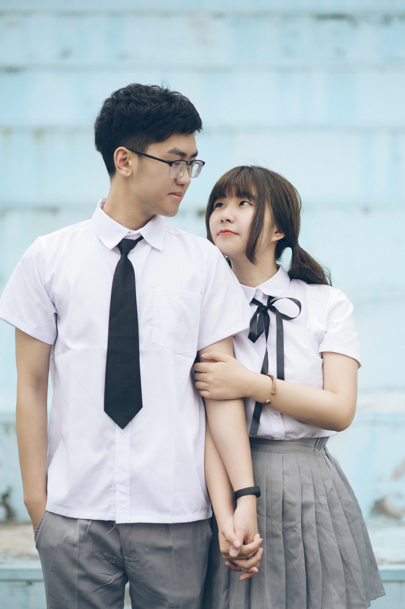 情侣毕业照