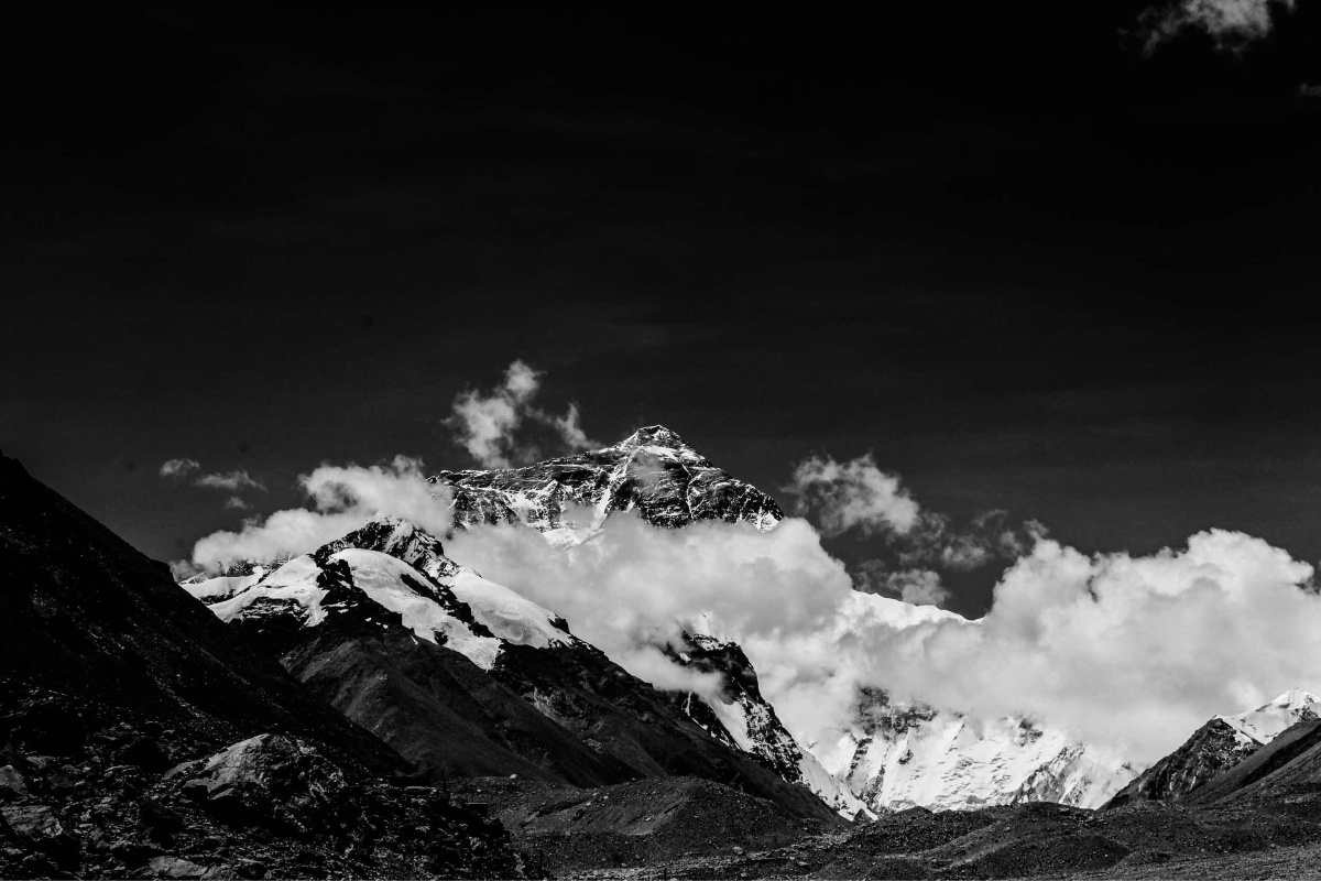 黑白珠峰