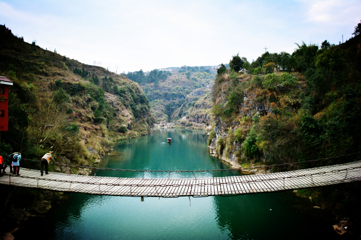 重安江铁索桥