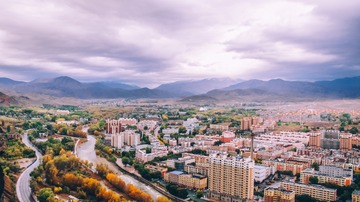 阿勒泰市 新疆 城市风光