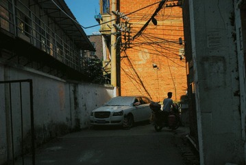 FB0357D6-230E-4B81-8511-C069A44A8D53/L0/001