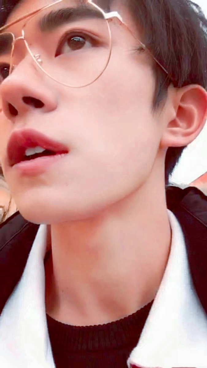 易烊千玺的嘴迷死人的鬼不那是仙丹