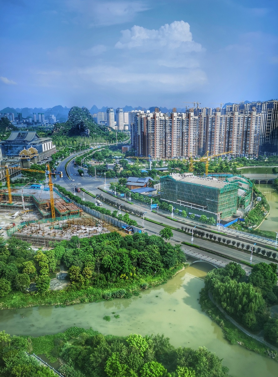 站在高楼,拍下的临桂新区一角. - 行摄桂林 - 图虫