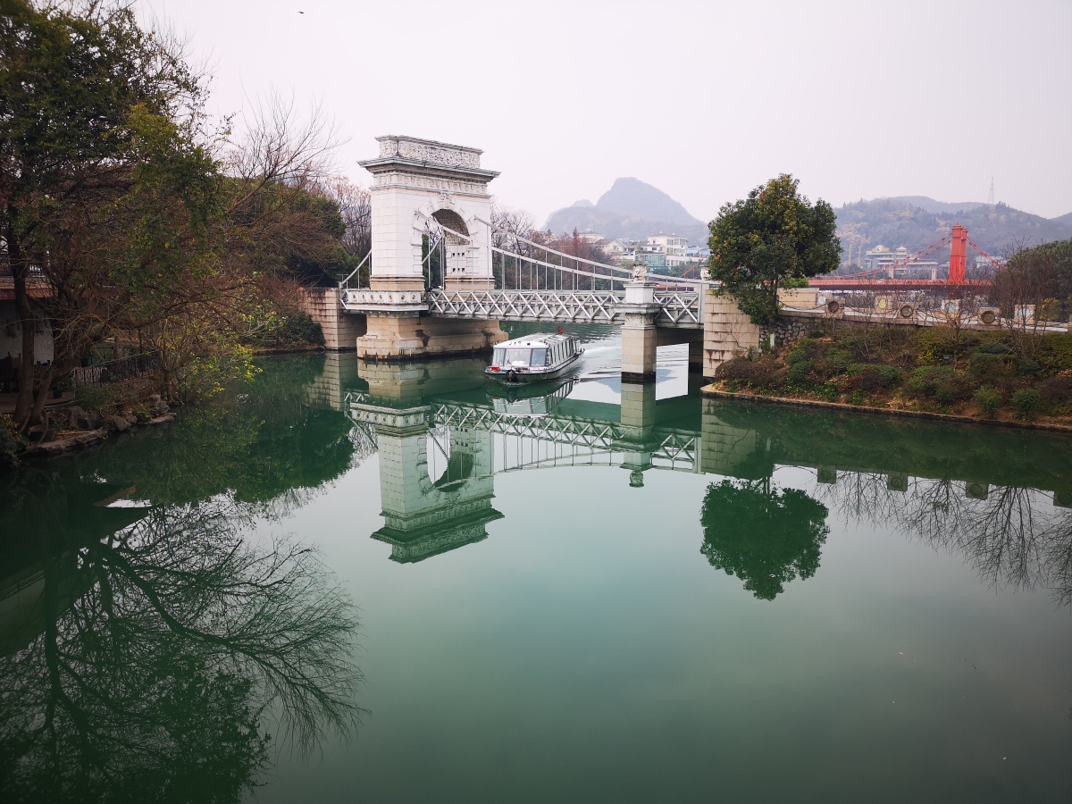 静静的桂林榕湖景区