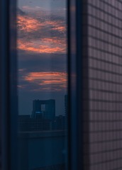 2810