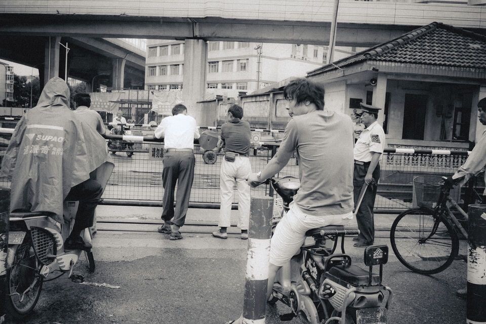 火车来了<br />
