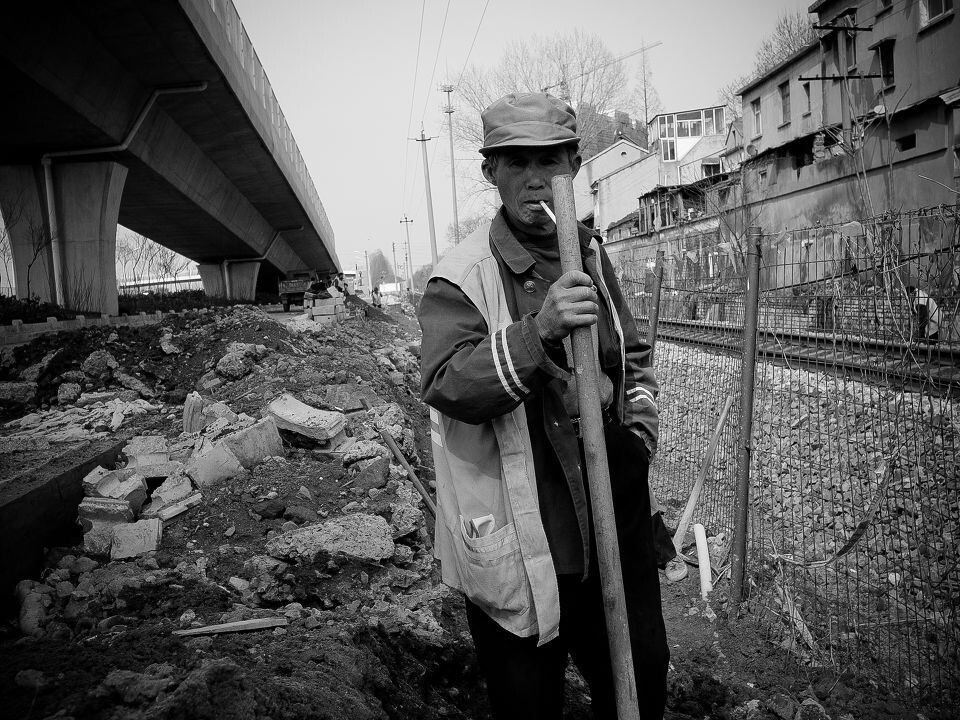 铁路人三<br />
