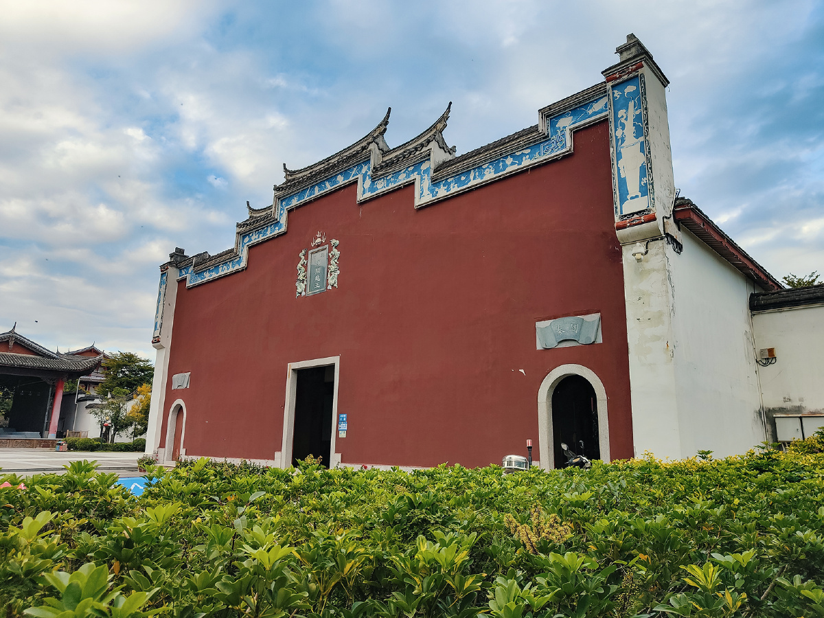 福州闽侯闽都民俗园中的汉闽越王庙