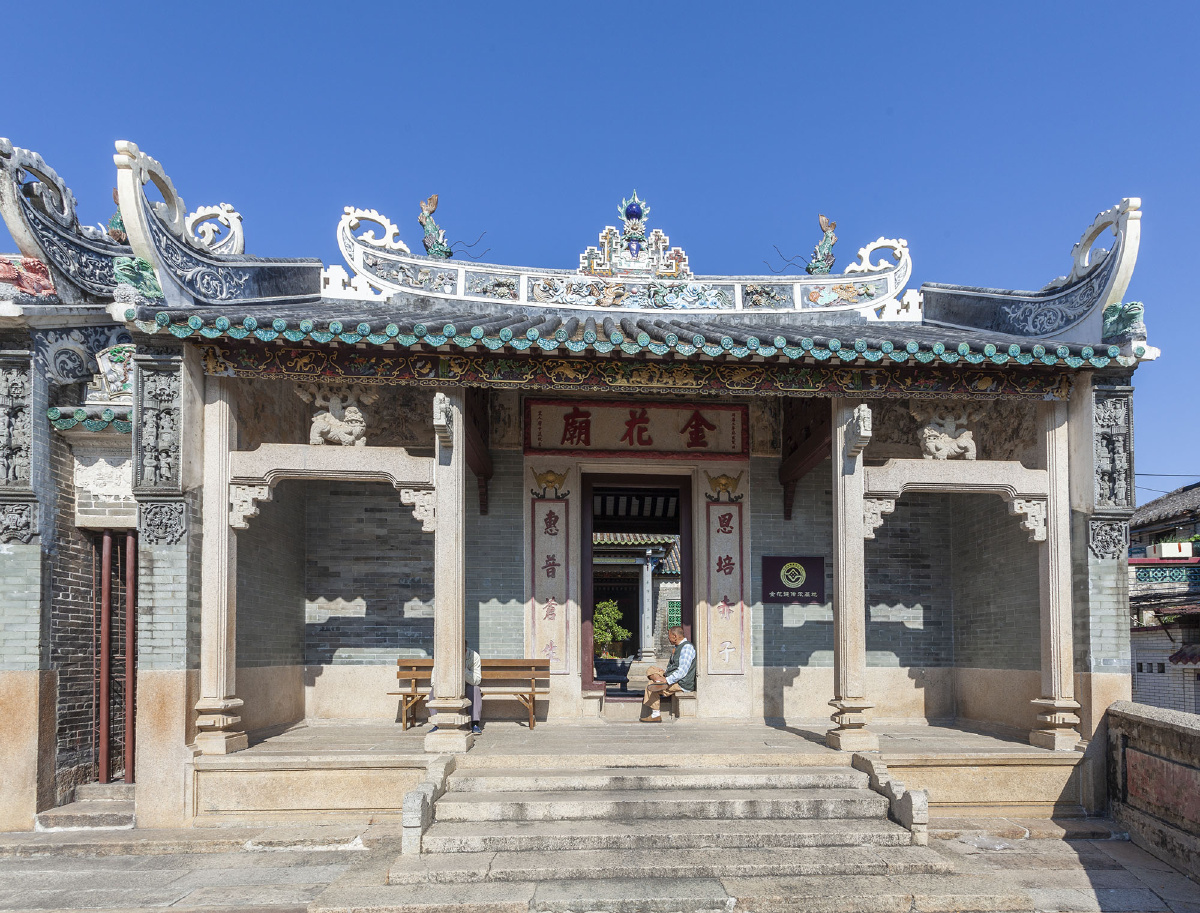 唐家三庙(含圣堂庙,文武帝殿,金花庙)位于唐家湾镇唐家村大同路西北面