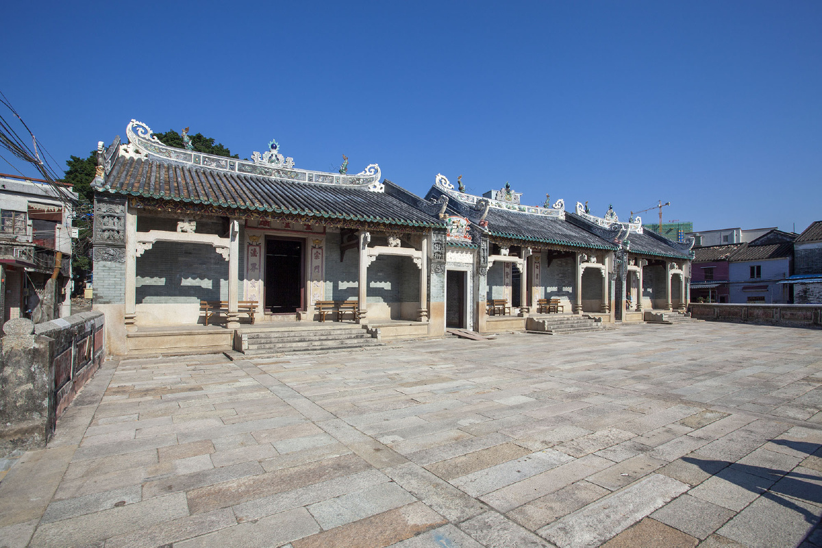 唐家三庙(含圣堂庙,文武帝殿,金花庙)位于唐家湾镇唐家村大同路西北面