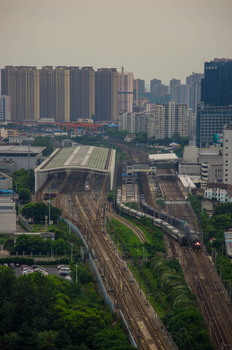 改造中的吊州站