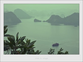 越南下龙湾景色4
