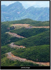 蜿蜒山路