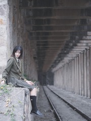001