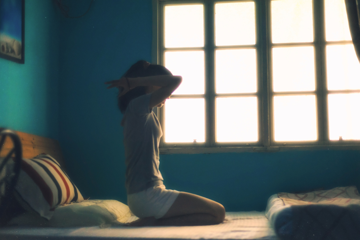 海边的阳光洒在床上好舒服