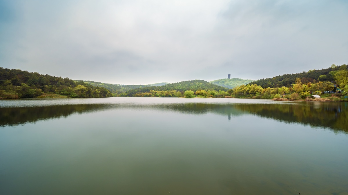 静静仙人湖紫蓬山