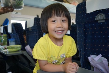 我的旅程--高铁上偶遇的小女孩