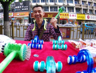路边摊贩19