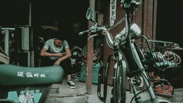 001