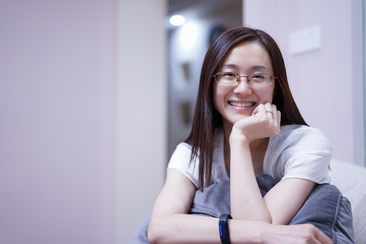 买相机后第一次拍老婆,居然是目前最满意的一张- -,可见摄影技术增长