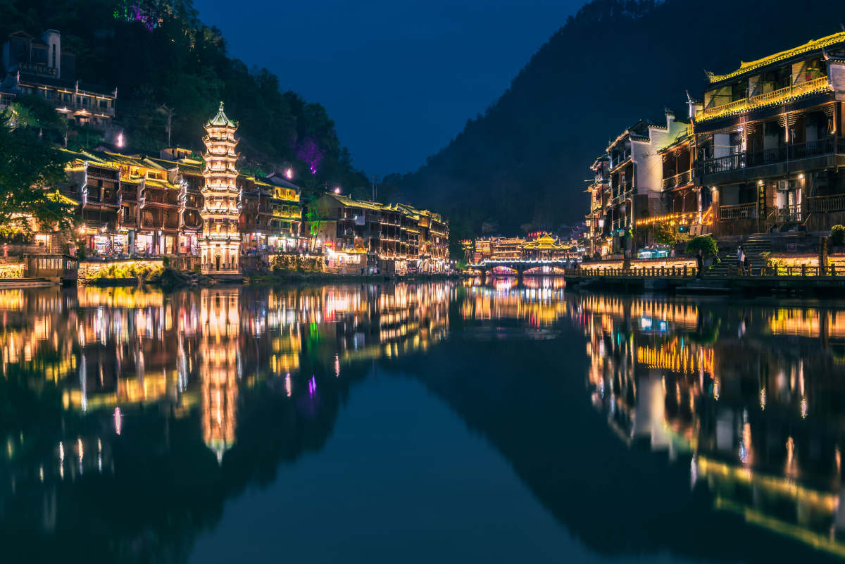 凤凰古城