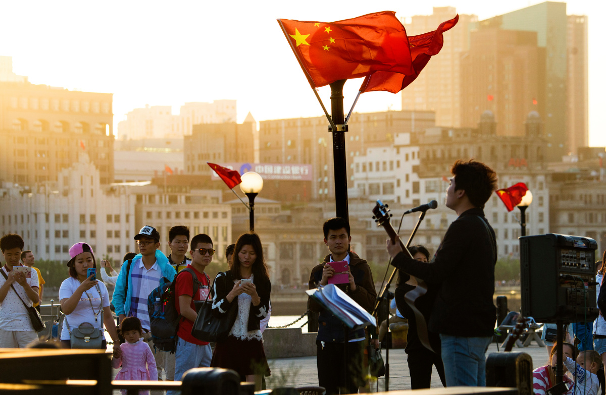 《高唱祖国》或《祖国颂歌》 - 街拍 - libaoyan