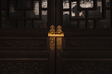 140490