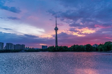 F4033096-F689-4C3B-87F1-AE23692EDA9E/L0/001