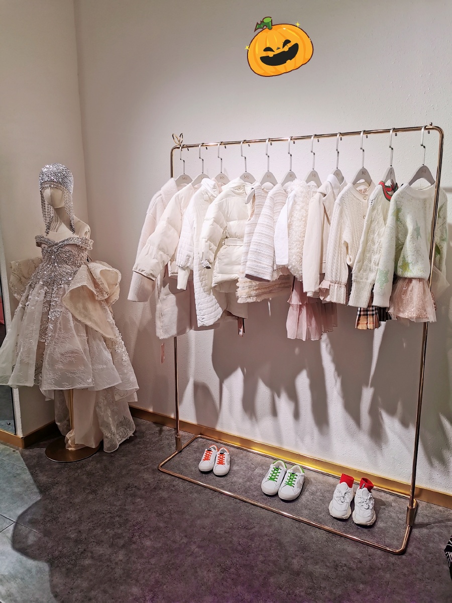 穿上夏羽墨童装美美哒给你独一无二的童年