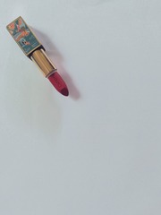 394550