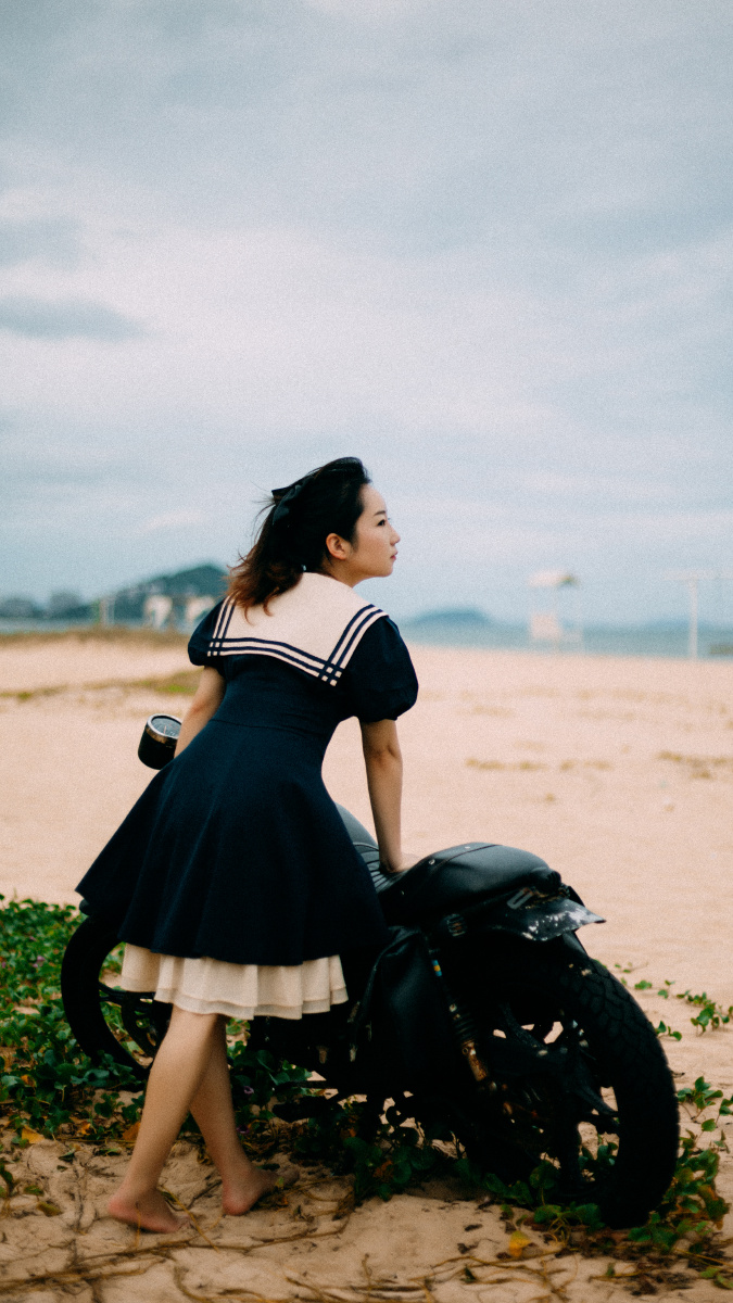 身边有了和你一起看风景的人你的整个人都会变得安静温柔总有那么一个