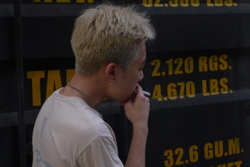 001