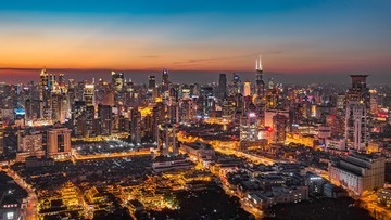 我们于是流浪这座夜的城市