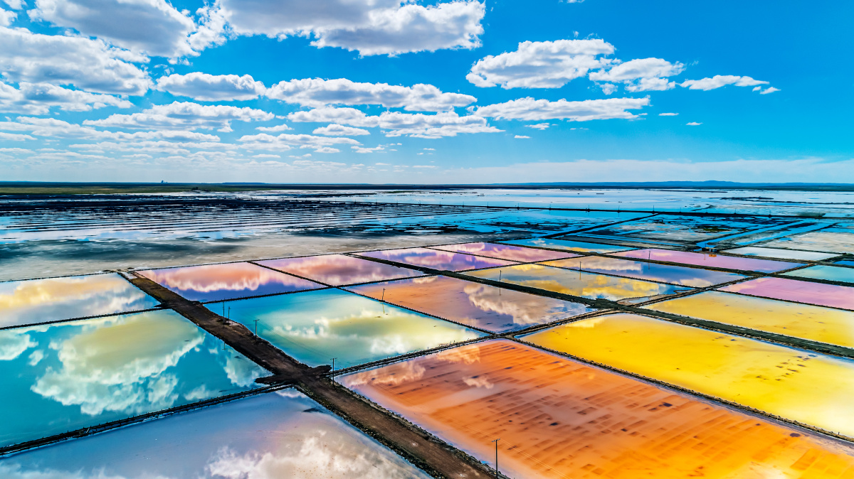 内蒙古额吉淖尔盐湖