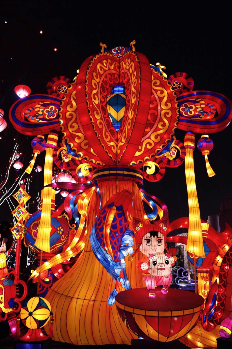 西安年最中国彩灯花灯民俗传统大唐不夜城