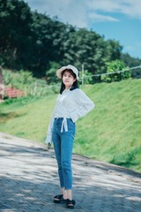 9255256B-E697-44CF-A1E5-9B1B2B8A518B/L0/001