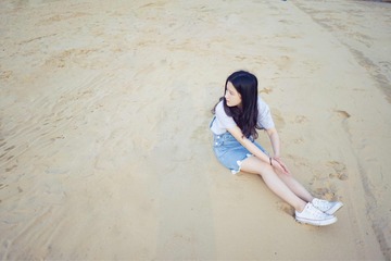 001