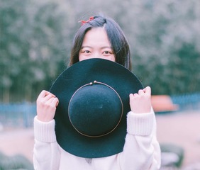 001