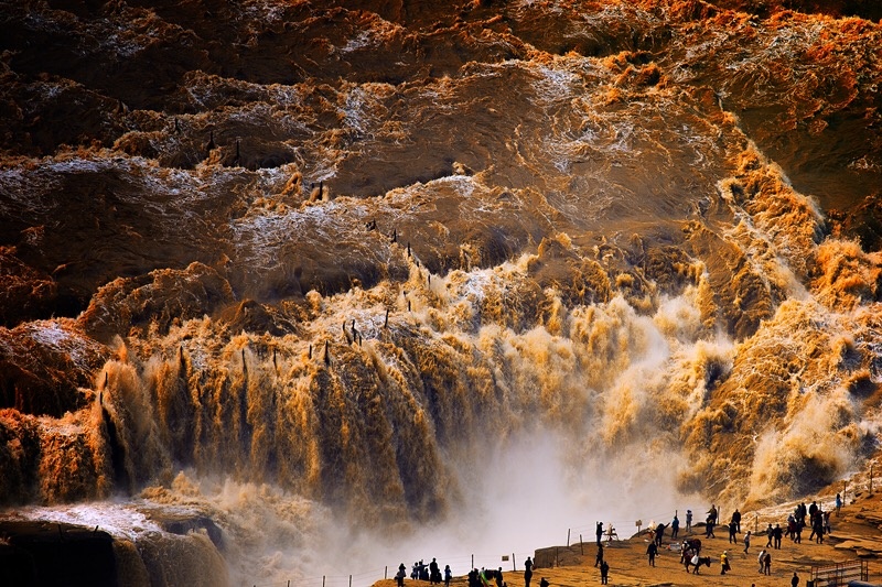 黄河之水天上来