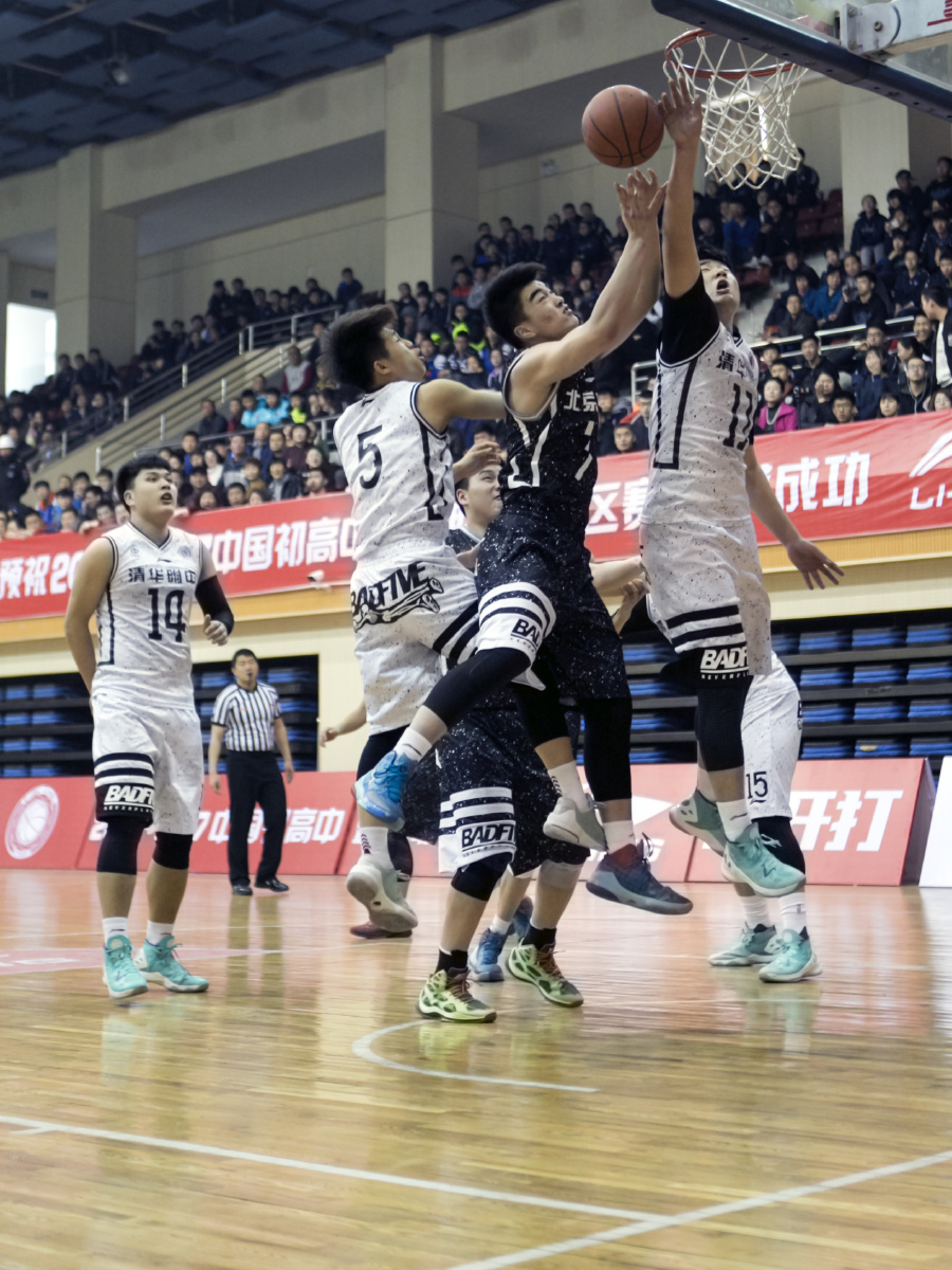 中国2016-2017篮球高中北区比赛冠军北京四中