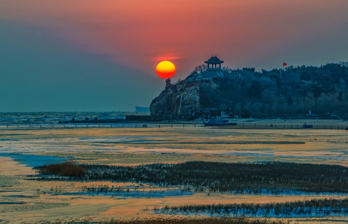 北戴河鸽子窝湿地日出